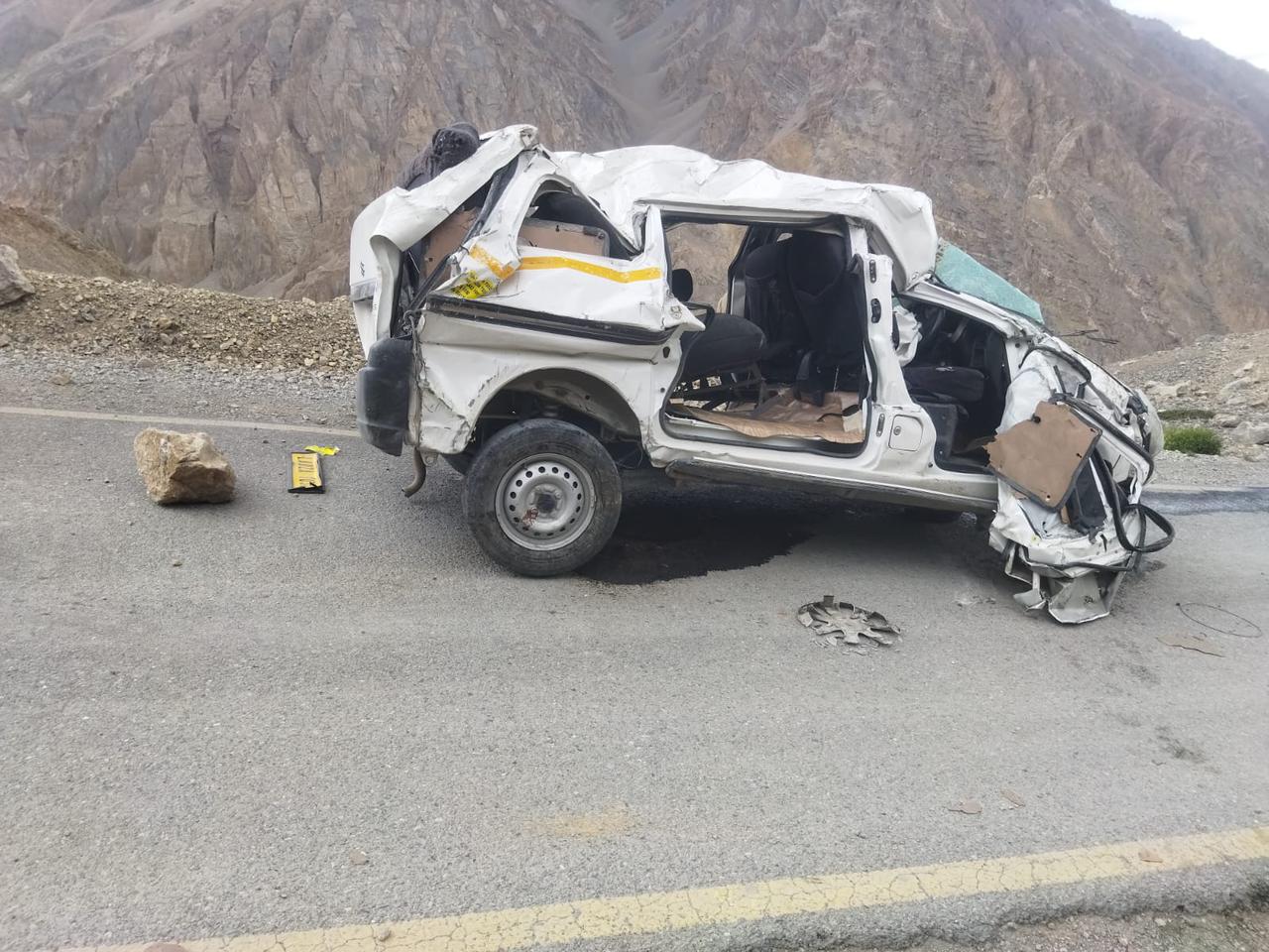 Indian Army launches swift rescue operation after accident on Manali-Leh highway, Airlifts injured to Safety