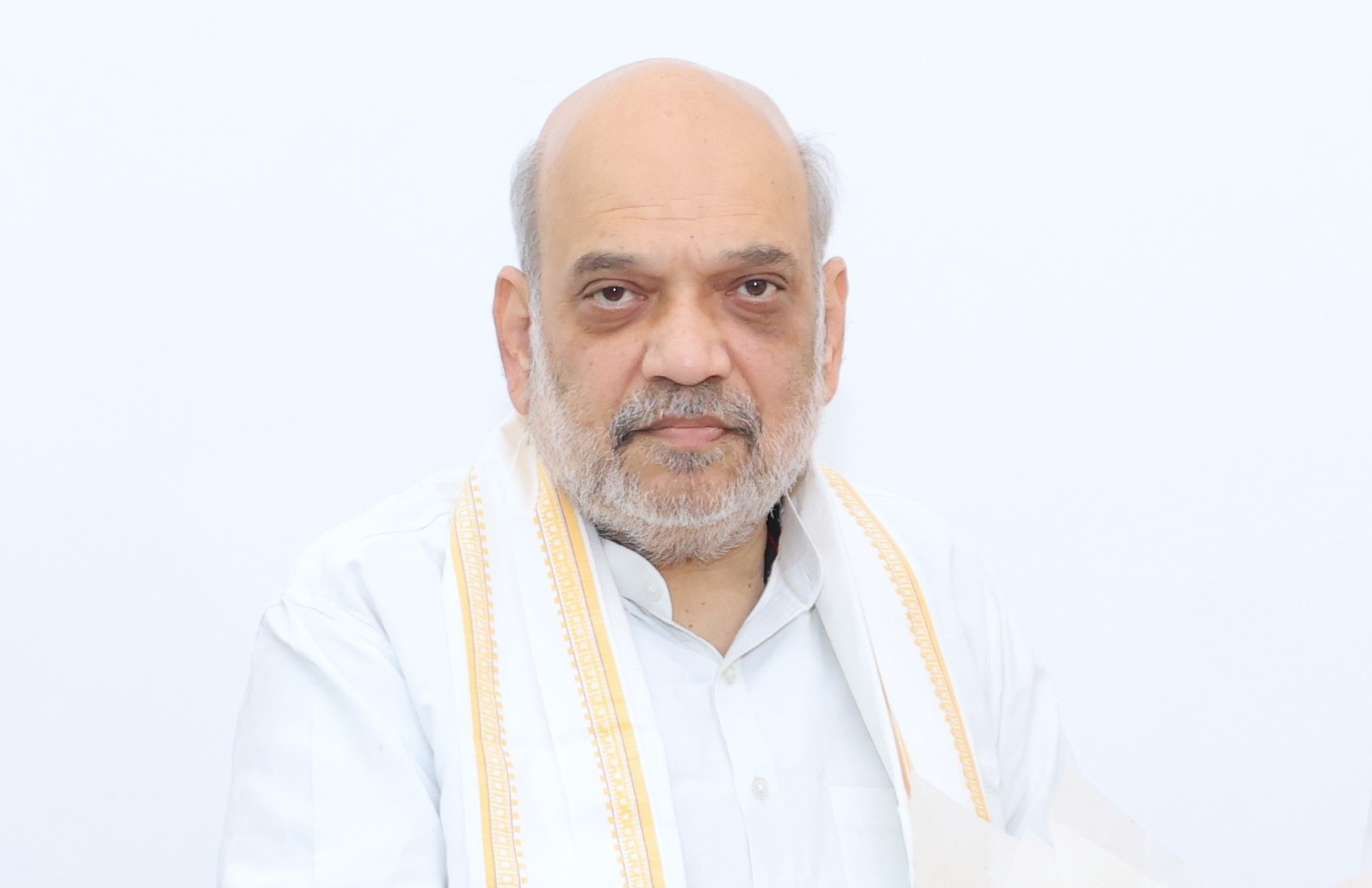 Amit Shah assures full support as NDRF teams rushed to Kishtwar following devastating cloudburst