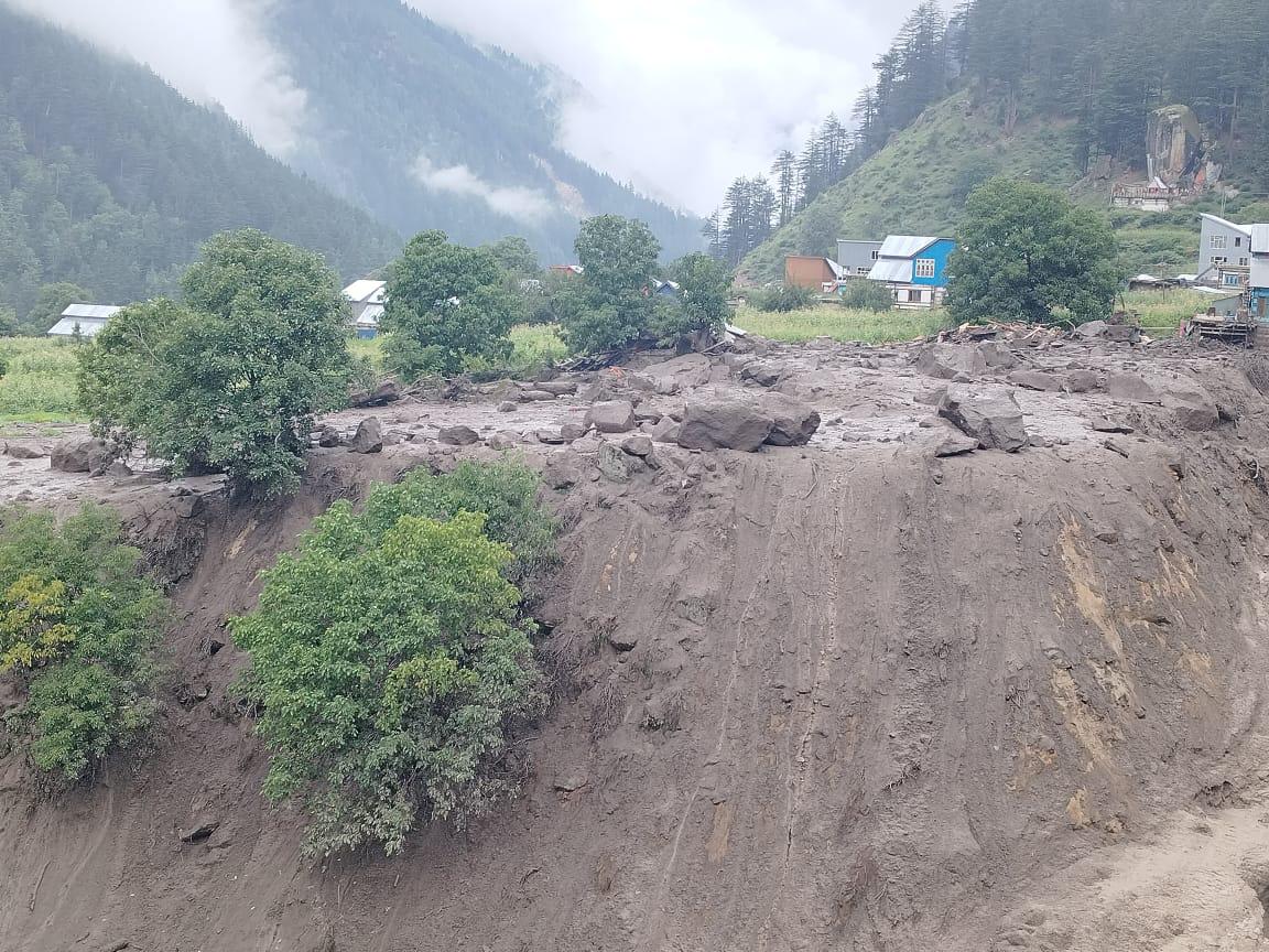 Kishtwar Tragedy :- Massive Cloudburst Causes Fatal Flash Floods  38 dead and Several Feared Trapped