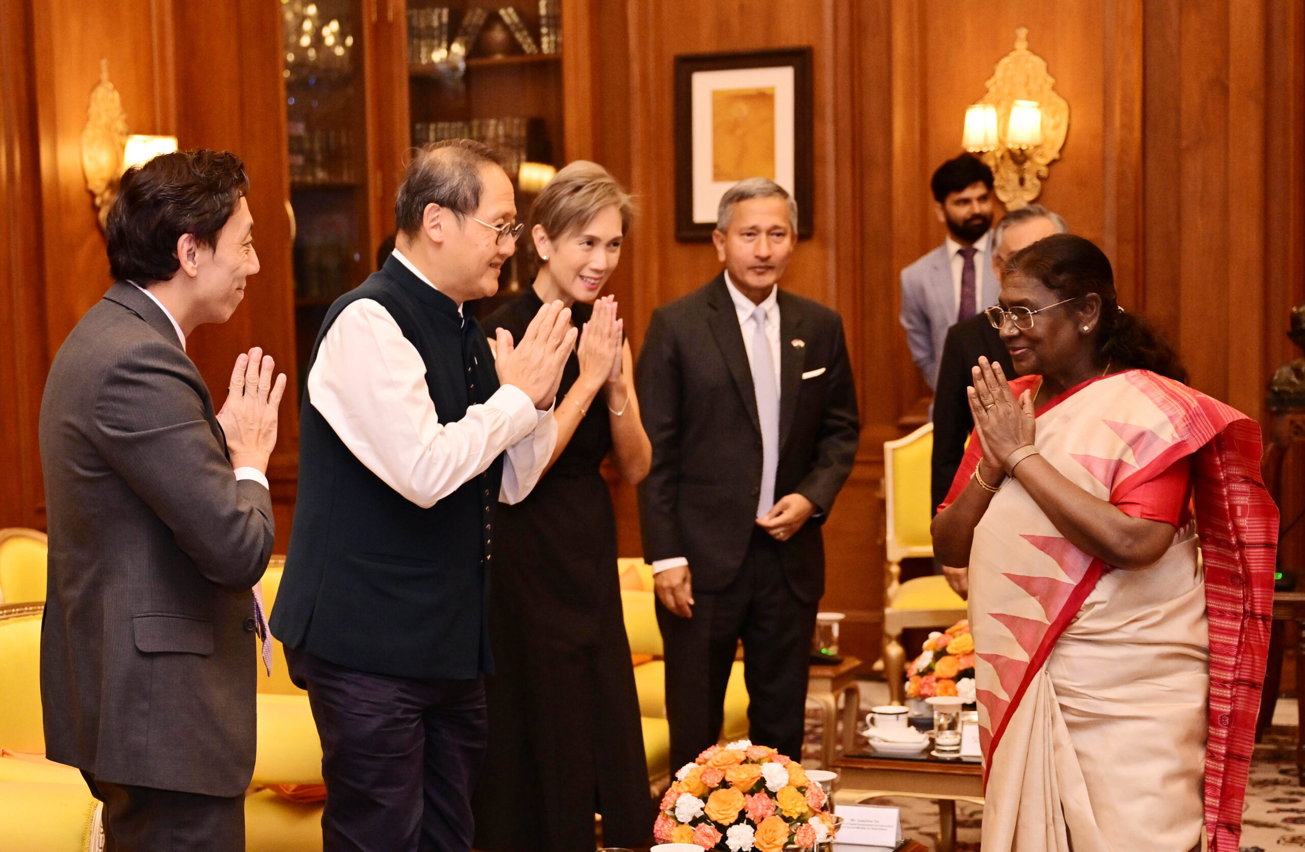 Deputy Prime Minister and Minister for trade and industry of Singapore calls on the President