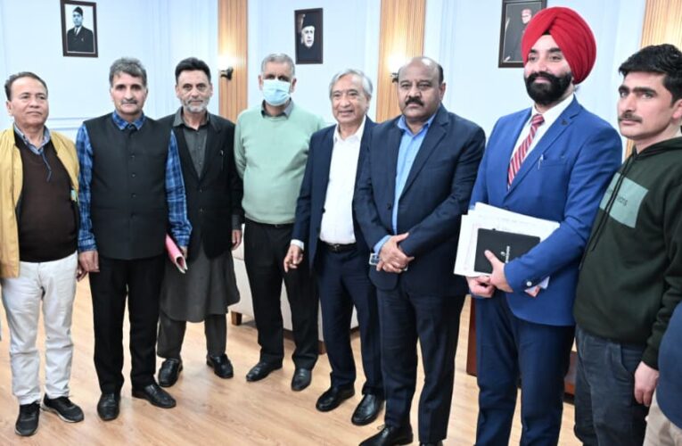 J&K Deputy CM Surinder Choudhary Advocates for Simplified Rules to Boost Workers’ Welfare