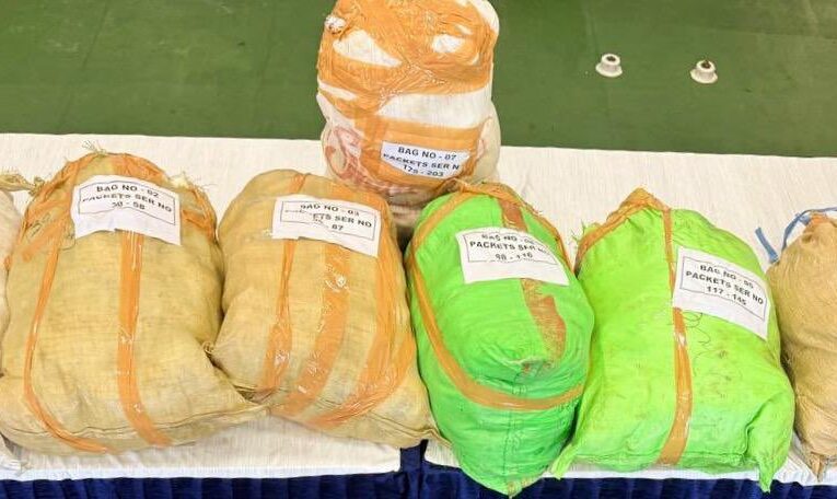 Indian Coast Guard Seizes 203 kg of Narcotics in High-Speed Chase Off Gujarat Coast