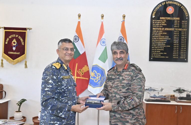 Kharga Corps GOC Lt Gen Rajesh Pushkar Outlines Western Front Strategy and Future Warfare at MILIT