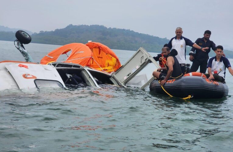 Indian Coast Guard and Local Teams Rescue Seven Following Pawan Hans Helicopter Crash Near Mayabander Harbour