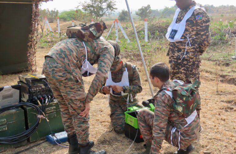 Global Military Cooperation: Indian Army’s Regimental Signaller Officers Course Culminates at MCTE Mhow