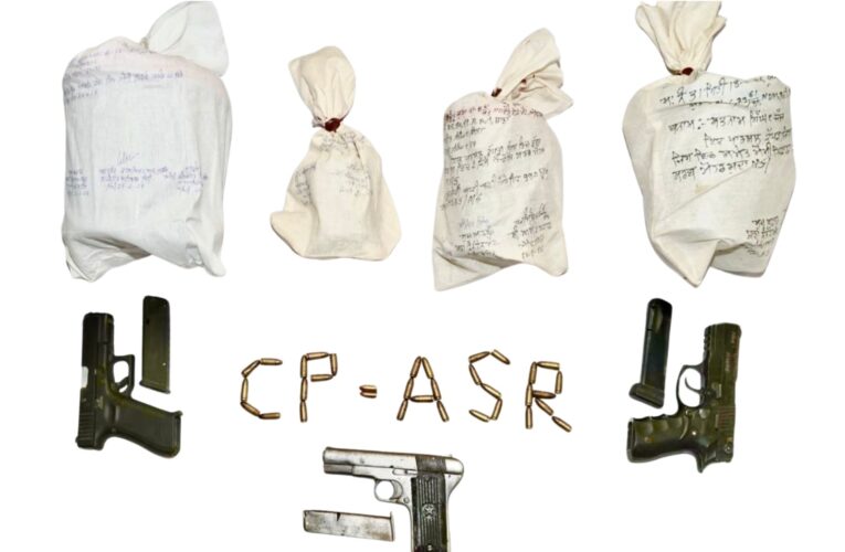 Amritsar Police Bust Cross-Border Smuggling Racket: 10 Arrested with Heroin and Foreign Weapons