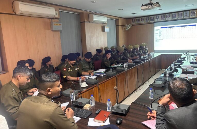 SSP Amod Nagpure Leads Comprehensive Crime Review Meeting at DPL Udhampur to Bolster District Security