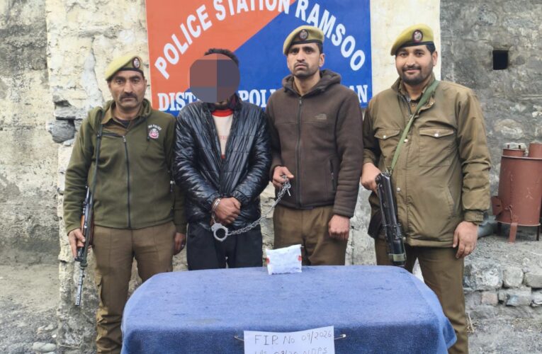 Ramban Police Intensify Anti-Drug Drive: Peddler Arrested with Contraband in Ramsoo Crackdown