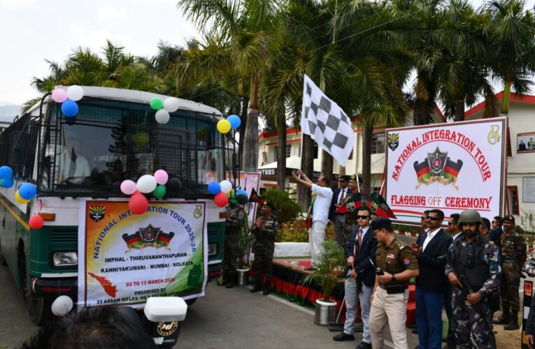 Manipur Chief Minister Flags Off Assam Rifles National Integration Tour for Youth to Kerala and Tamil NaduI