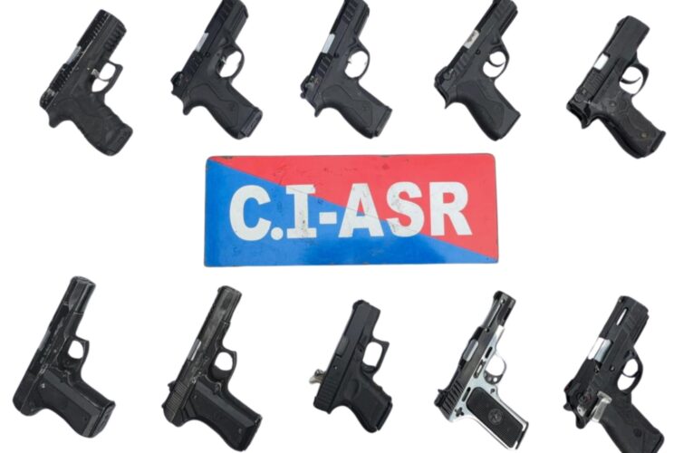 Punjab Police Busts Cross-Border Arms Smuggling Module in Amritsar; 10 Foreign-Made Pistols Recovered