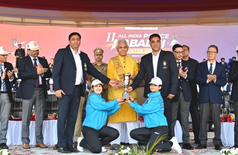 Hunt Them Down: LG Manoj Sinha Issues Stern Warning to Peace Disruptors in Jammu