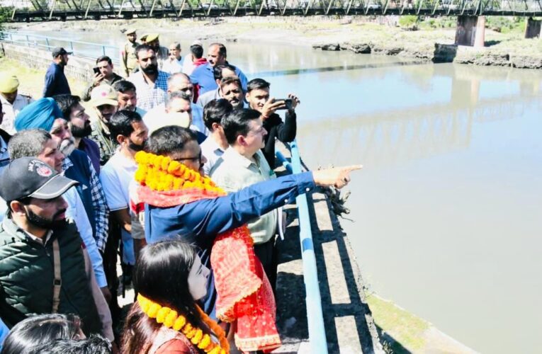 Jal Shakti Minister Javed Ahmed Rana Releases Water into Ranbir Canal; Early Desilting Ensures Early Irrigation for Farmers
