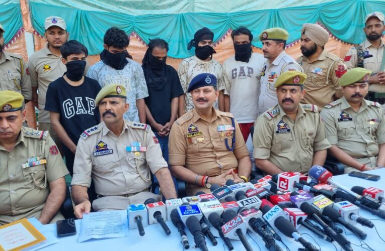 Jammu Police Bust International Job Fraud Racket and Solve Major Theft Cases; ₹64 Lakh in Assets Recovered