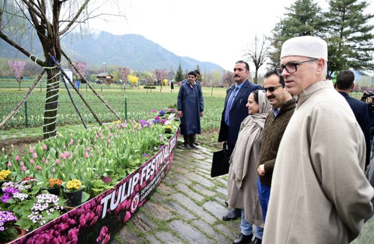 Asia’s Largest Tulip Garden Opens in Srinagar: CM Omar Abdullah Inaugurates Tulip Show 2026