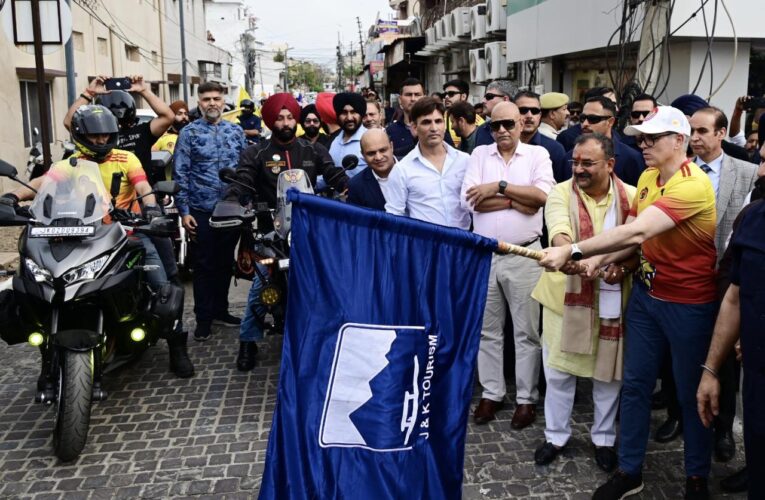 CM Omar Abdullah Inaugurates Jammu Marathon 2026 Expo; Aims to Blend Wellness with Tourism