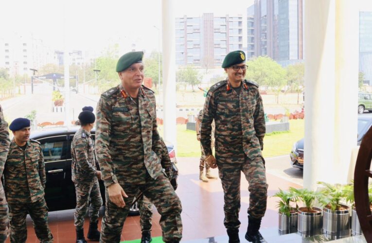 Southern Army Commander Lt Gen Dhiraj Seth Reviews Agnibaaz Division’s Operational Readiness and ISR Capabilities
