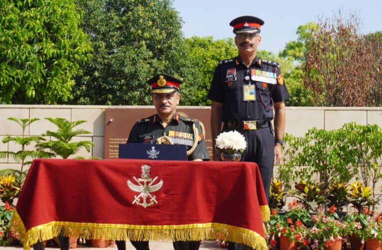 Lt Gen Anoop Shinghal Takes Charge as Director General of the Regiment of Artillery