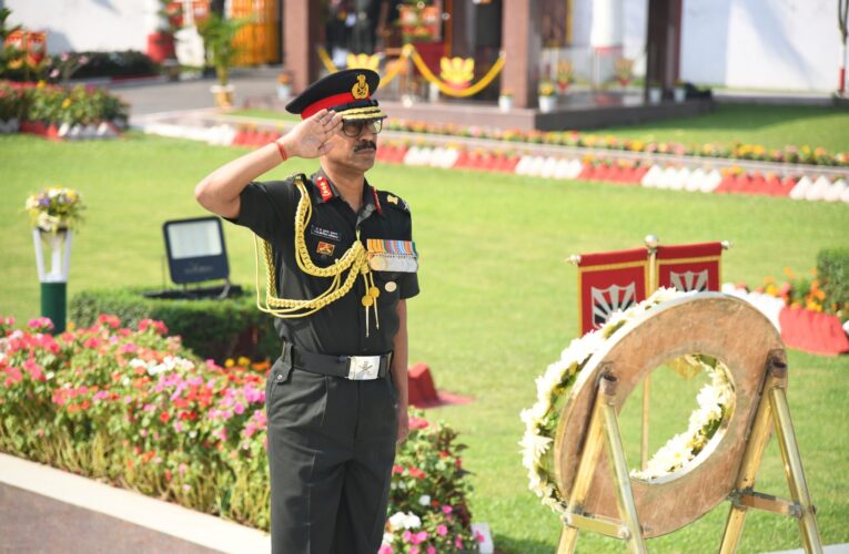 Lt Gen VMB Krishnan Takes Charge as General Officer Commanding-in-Chief of Eastern Command