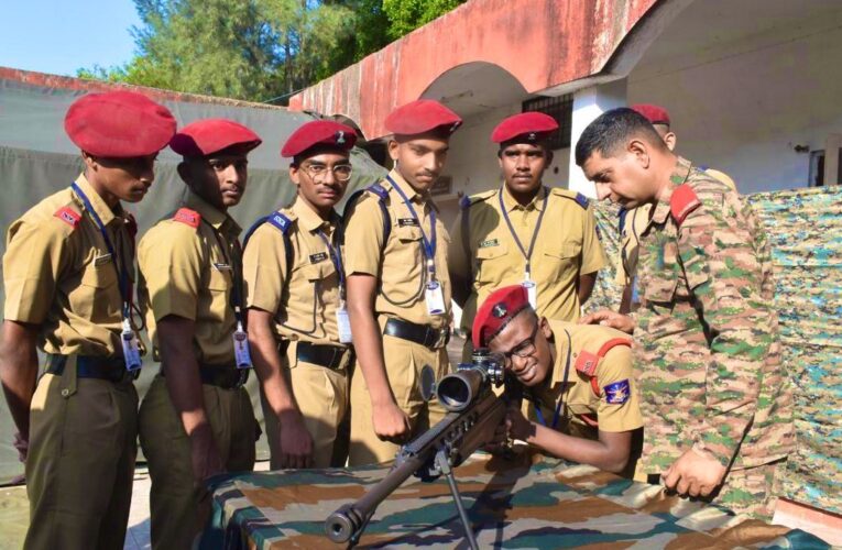 Indian Army’s Southern Command Showcases New-Generation Weaponry to Sainik School Students in Pune