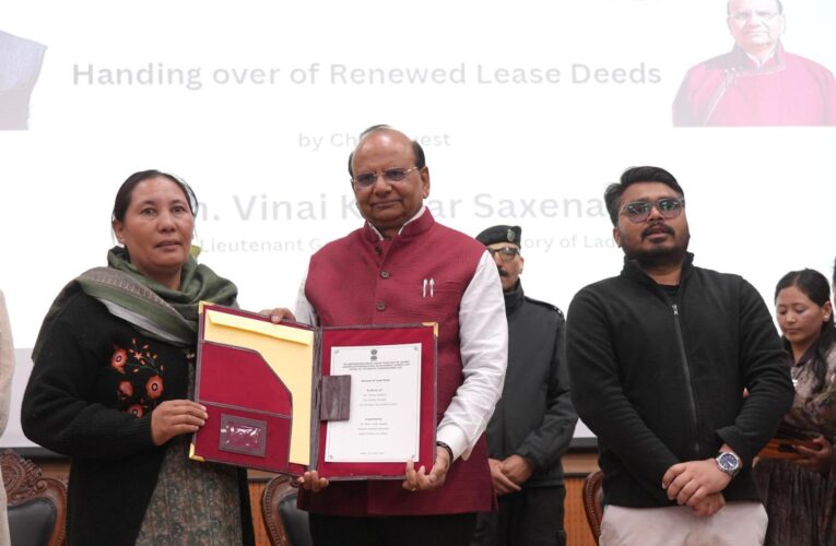 LG Ladakh Vinai Kumar Saxena Launches First Special Land Lease Renewal Camp to Boost Social Security