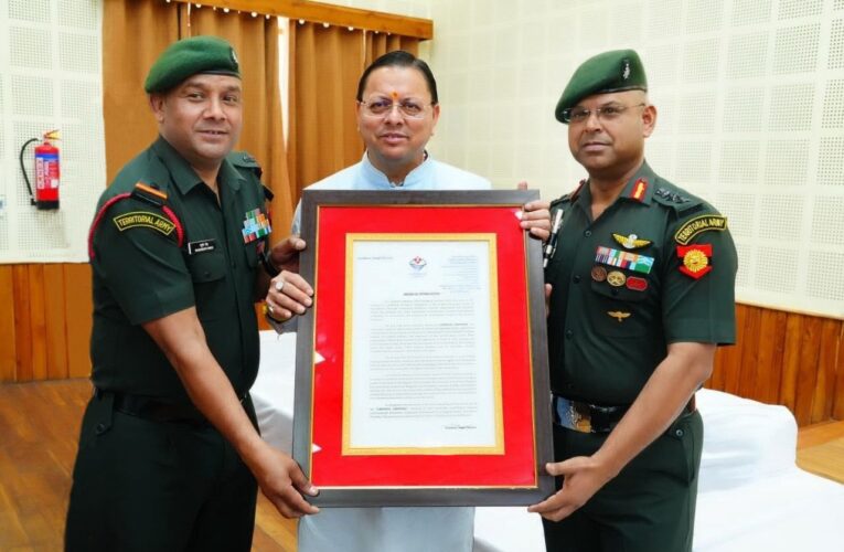 Garhwal Greeners Awarded Uttarakhand Chief Ministers Appreciation for Outstanding Afforestation Efforts