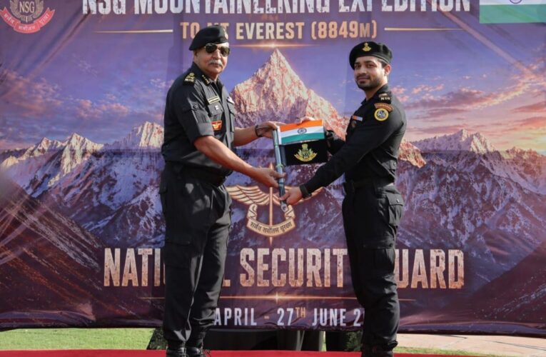 National Security Guard Director General Flags Off NSG Mount Everest Expedition 2026