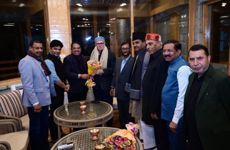 CM Omar Abdullah Meets Parliamentary Committee to Fast-Track J&K Power Sector Reforms​