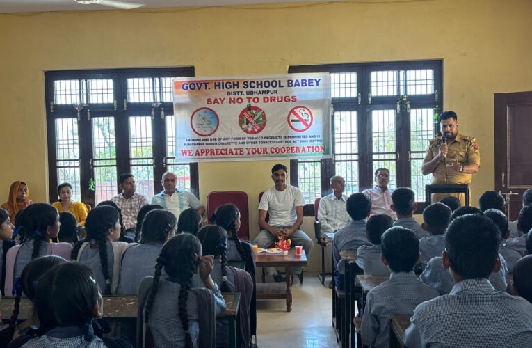 Nasha Mukt J&K: Udhampur Police Host Drug Awareness Session at GHS Bobey