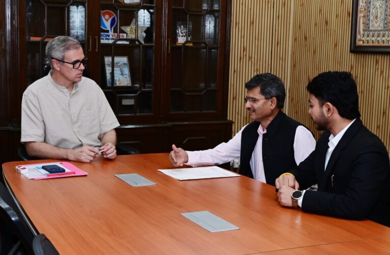 CM Omar Abdullah Meets Multiple Delegations to Ensure Redressal of Public Grievances