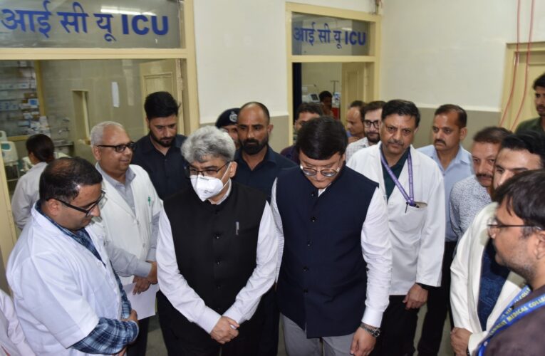 Chief Secretary Atal Dulloo Visits Udhampur Road Accident Victims at GMC