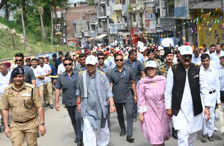 LG Jammu and Kashmir Pledges Harsh Action Against Drug Networks Through Collective Social Effort