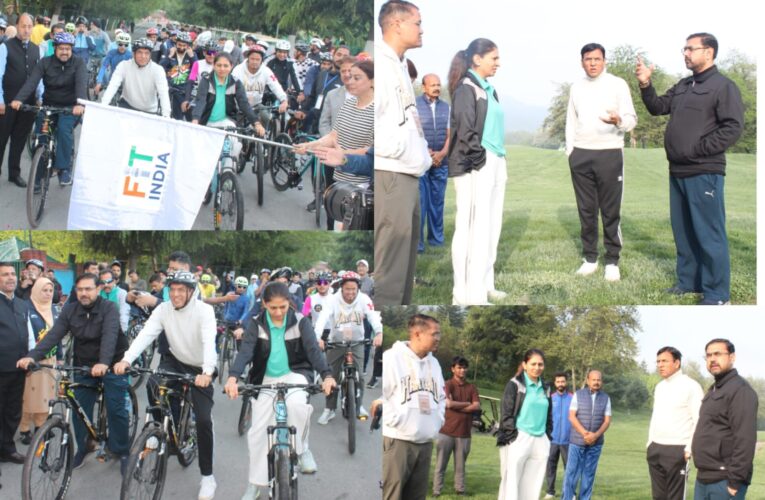 Union Ministers Lead Sundays on Cycle Rally in Srinagar to Champion Fitness and Sustainability