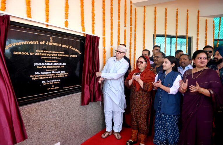 Omar Abdullah Champions AI Integration and Cultural Heritage at GCET Jammu Tech Summit