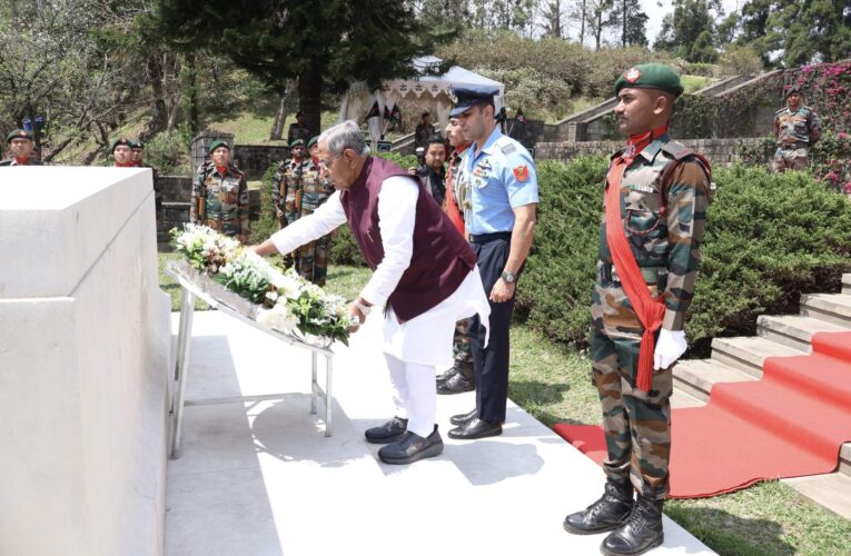 Kohima War Cemetery: Nagaland Governor Pays Tribute to WWII Heroes in Assam Rifles Ceremony