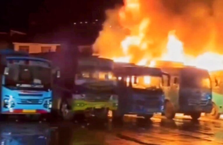 Massive Fire at Kupwara Bus Stand: 3 Buses Destroyed and 3 Damaged in Midnight Blaze