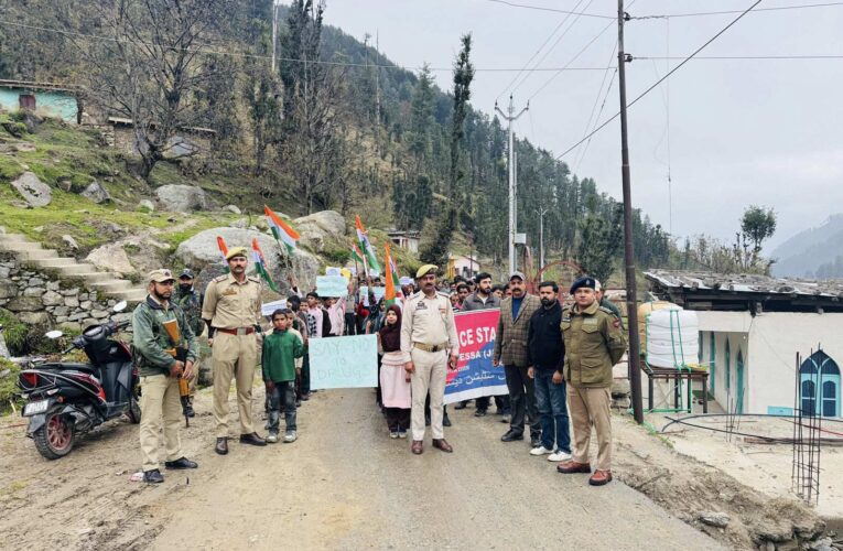 Doda Police Launch 100-Day Nasha Mukt Abhiyan: Students Lead District-Wide Padyatras for a Drug-Free Future