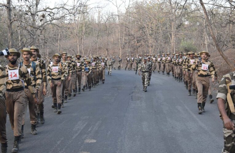 CISF Trainees Showcase Resilience in Rigorous Route March at RTC Barwaha