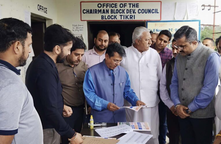 State Election Commissioner Reviews Progress of Panchayat Electoral Roll Revision in Udhampur and Jammu