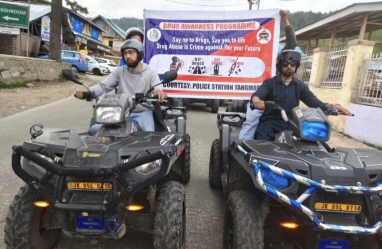 Baramulla Police holds drug awareness ATV rally under Nasha Mukt Jammu Kashmir Abhiyaan