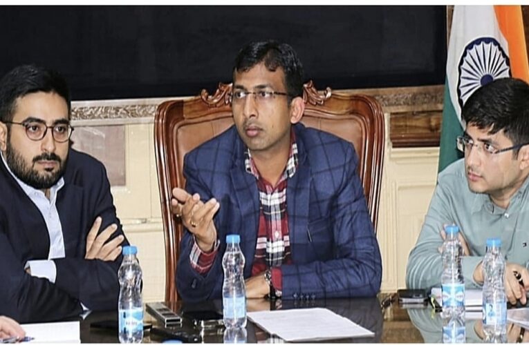 Divisional Commissioner Kashmir Reviews Preparations for Mega Nasha Mukt Pad Yatra in Srinagar