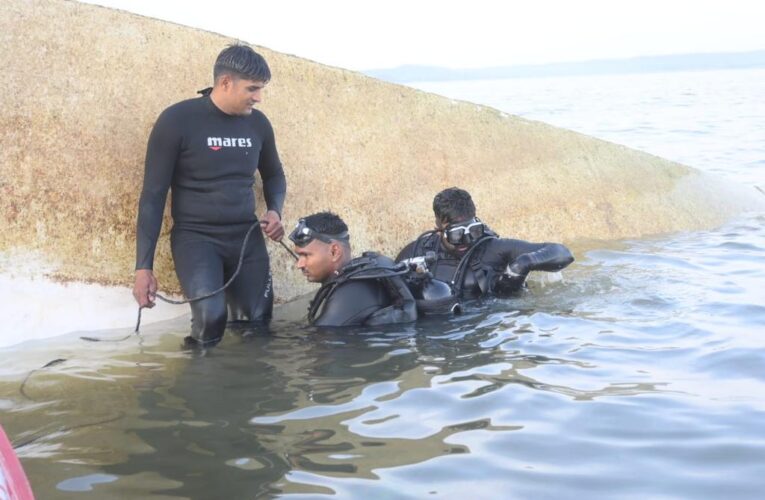 Army launches rescue operation after boat capsizes in Bargi Dam