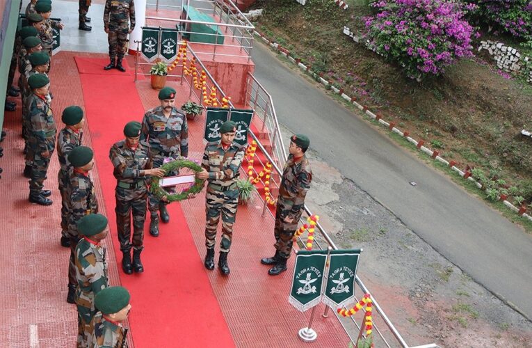 Assam Rifles Honors Fallen Soldiers of Changsha Operation with Wreath Laying Ceremony in Lunglei