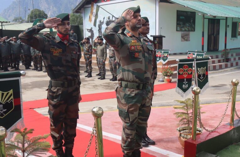 Assam Rifles Honors Operation Dudhi Heroes with Wreath Laying Ceremony in Kishtwar