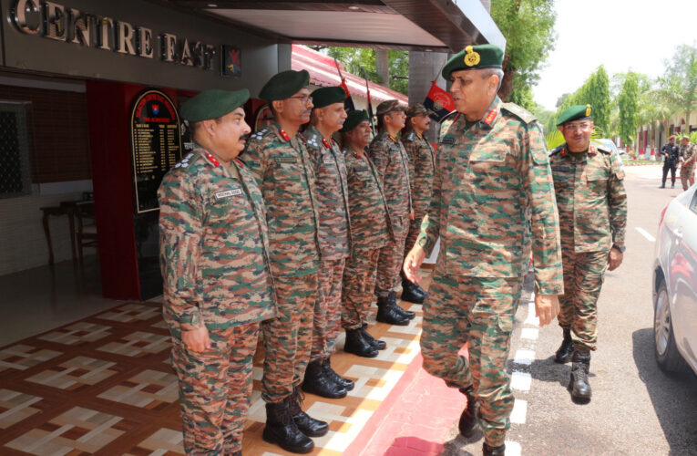 Central Command Chief Reviews Officer Selection Process at Selection Centre East