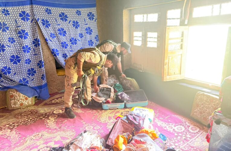 Anantnag Police launch major raids on drug kingpins using K9 squads