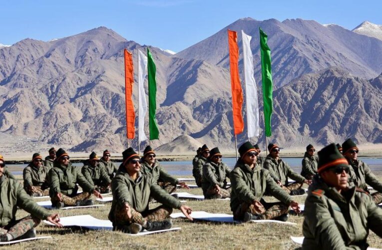 Indian Army Fire and Fury Corps organizes pre International Yoga Day session in Ladakh
