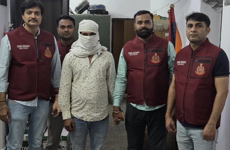 Delhi Police Crime Branch busts fake spice factory in Old Delhi Khari Baoli