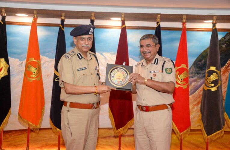CISF farewell ceremony honors retiring senior officers Shikhar Sahai and Digvijay Kumar Singh