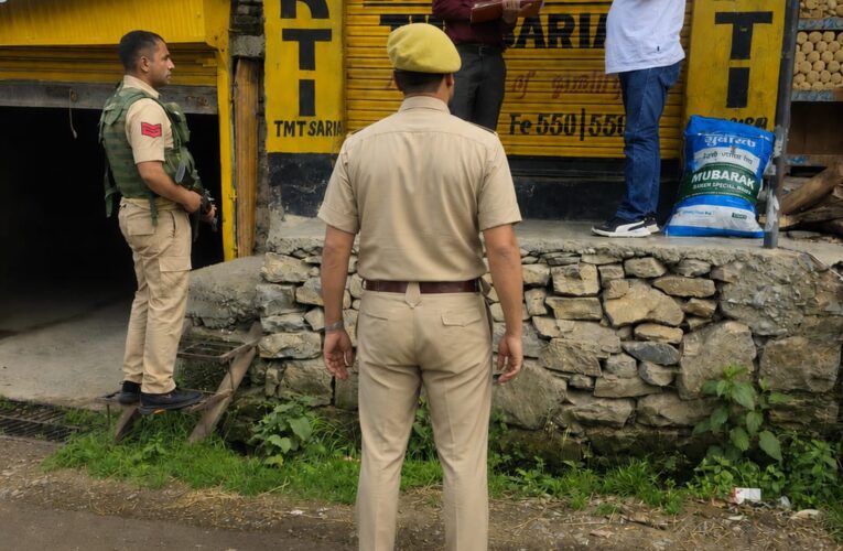 Anantnag Chemist Shop Sealed by Police and Drug Control for Regulations Violations