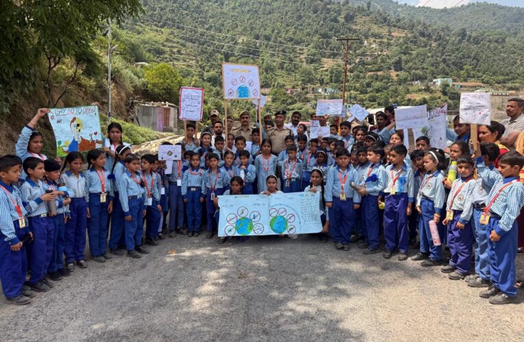 Doda Police Lead Nasha Mukt Bharat Abhiyan Awareness Rally at Bhartiya Vidya Mandir School